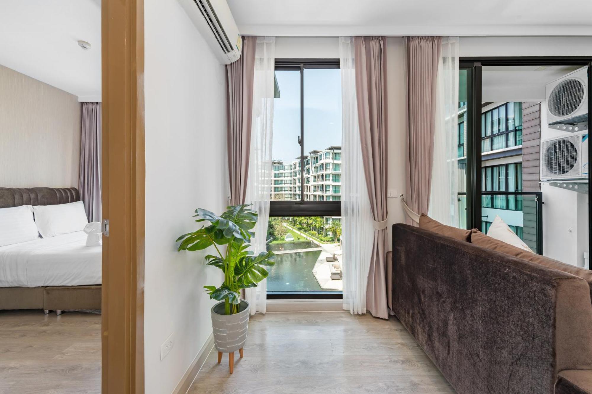 Hotel Wyndham Royal Lee Phuket Nai Yang Beach Exterior foto